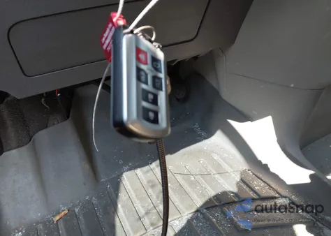 2011 Toyota Sienna Limited V6 z USA, uszkodzony, nr VIN 5TDYK3DC3BS025526